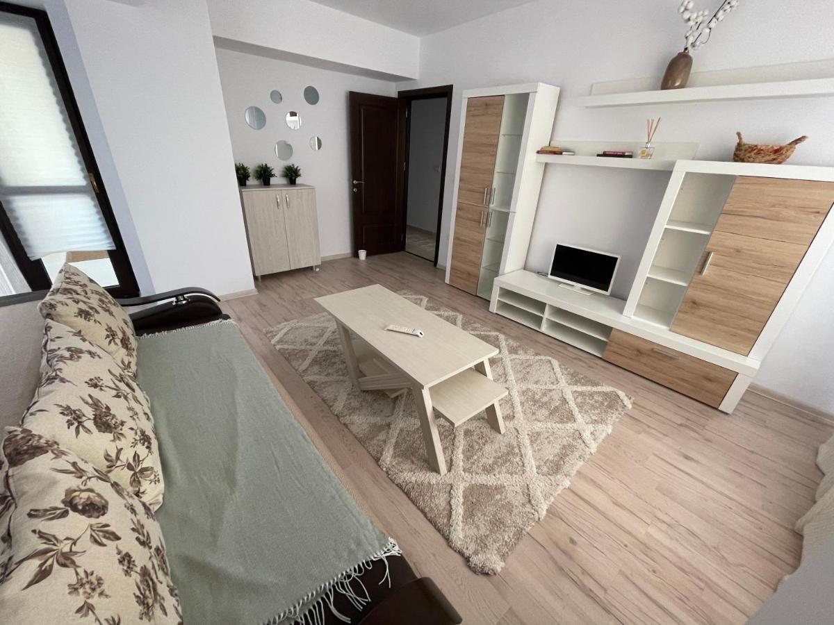 The Mirror - Quiet & Friendly Place In Copou Appartement Iasi Buitenkant foto