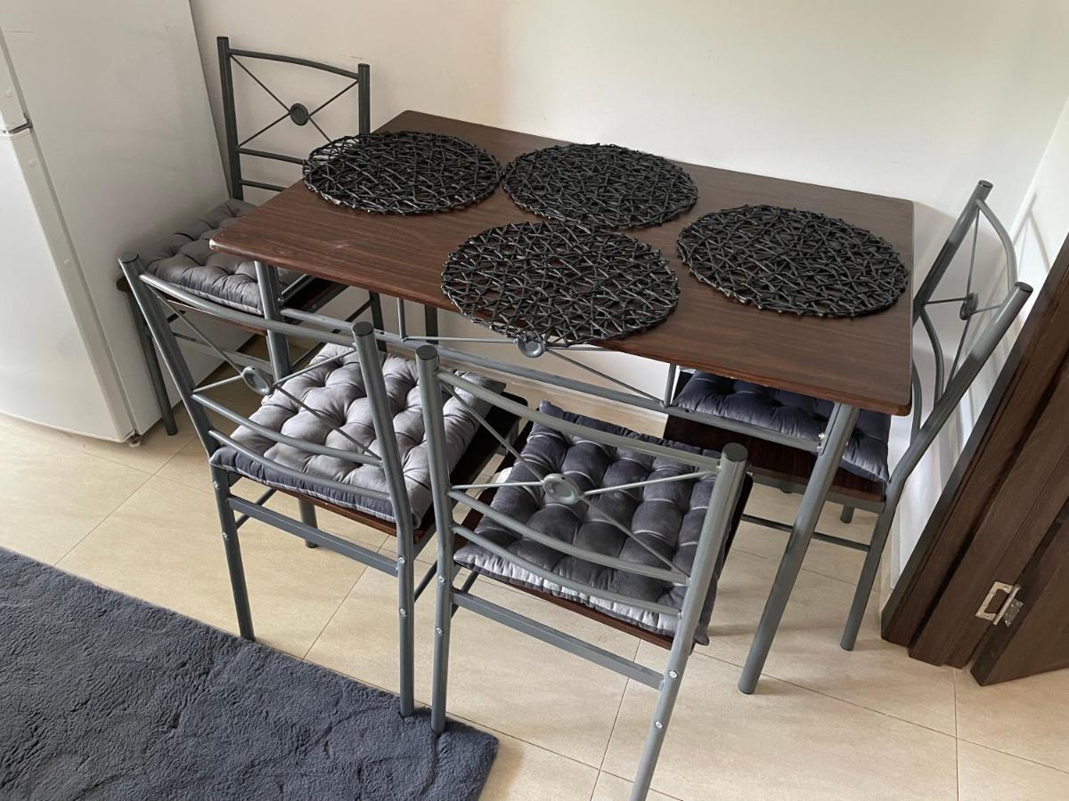 The Mirror - Quiet & Friendly Place In Copou Appartement Iasi Buitenkant foto